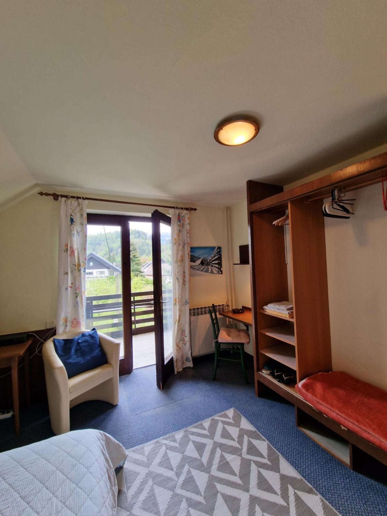 Vila Nana Bled Apartments & Rooms Екстер'єр фото